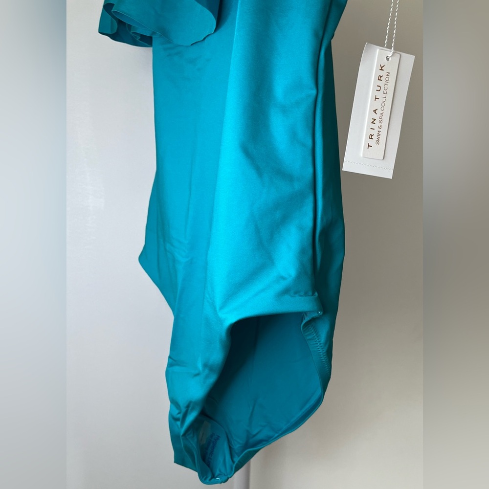 Trina Turk NWT Monaco Off The Shoulder Ruffle One-Piece Swimsuit - Picture 5 of 9